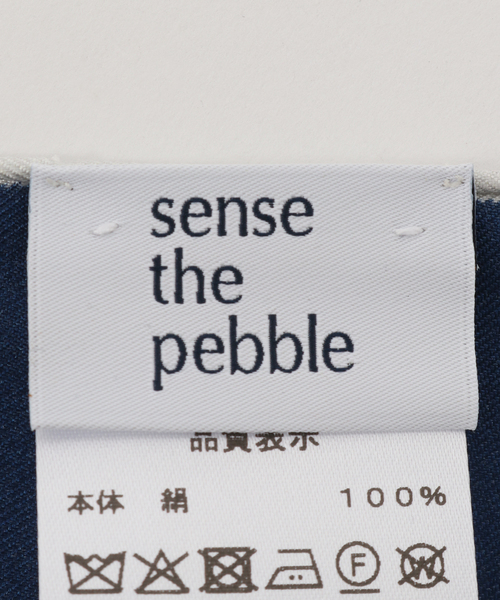 スカーフ バンダナ sense the pebble/センスザぺブル シルクスカーフ(ネイビー) レディースの画像