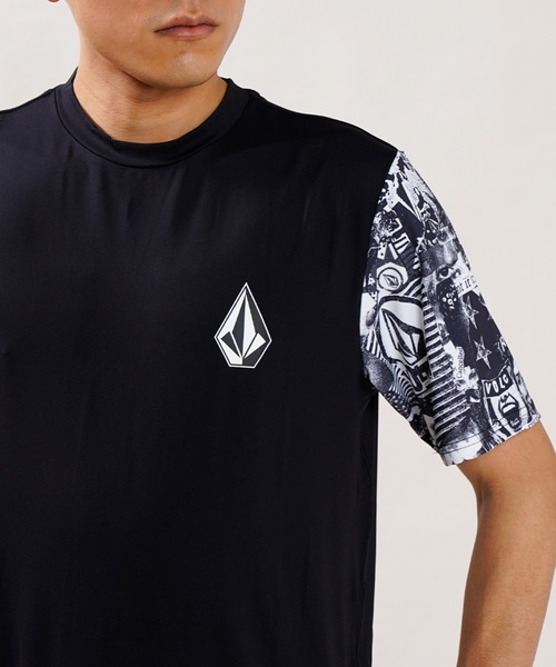 ラッシュガード VOLCOM/ボルコム UVケア 水陸両用 ルーズシルエット アシンメトリーTシャツ/ストーンロゴ ラッシュガード A9112202|ZOZOTOWN |09
