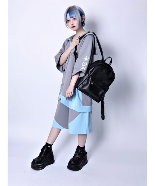 Amilige（アミリージュ） デイバック リュック くぎベア型押し総柄