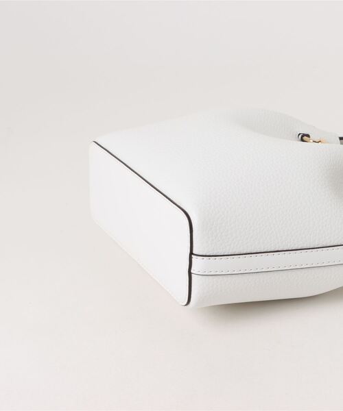 定価66,000円 新品 マイケルコース CARSON クロスボディバッグ 白 マイケル・コース（Michael Kors）/CARSON NS クロスボディ