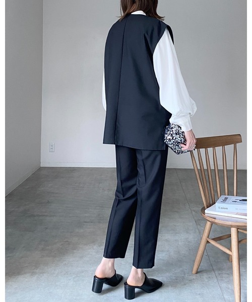 She's Closet セットアップ ノーカラー深Vネックベスト＆パンツ