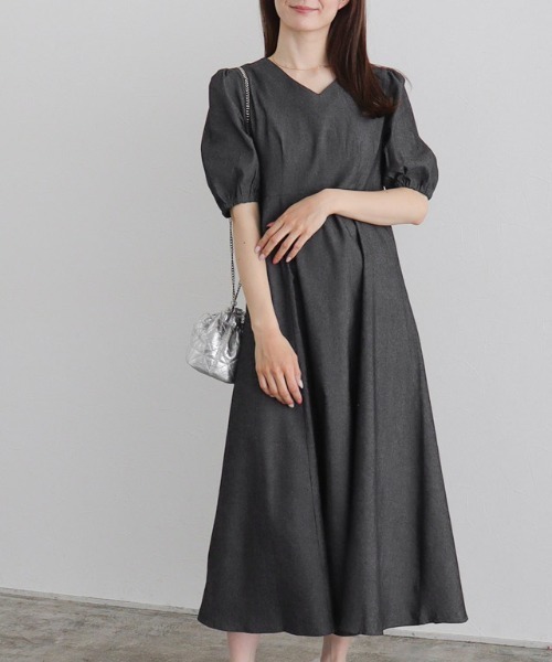 ATELIER PIERROTトワルドジュイ柄 ひざ丈ワンピース パフスリーブ Pierrot（ピエロ） ワンピース 半袖 シャンブレーパフスリーブ