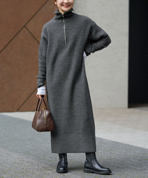 新品未使用　SLOBE IENA イエナ　ワンピース　Uネック　完売品 SLOBE IENA（スローブイエナ） ニットワンピース FREE ネイビー