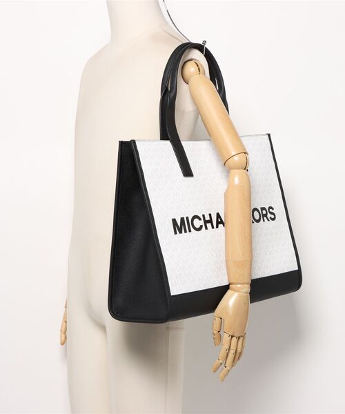 MICHAEL KORS 大きめトートバッグ MICHAEL KORS☆大きめトートバッグ☆新品マイケルコース