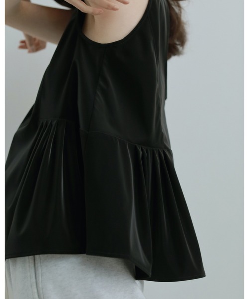 anuke（アンヌーク） tシャツ Uneck Peplum Tops レディース