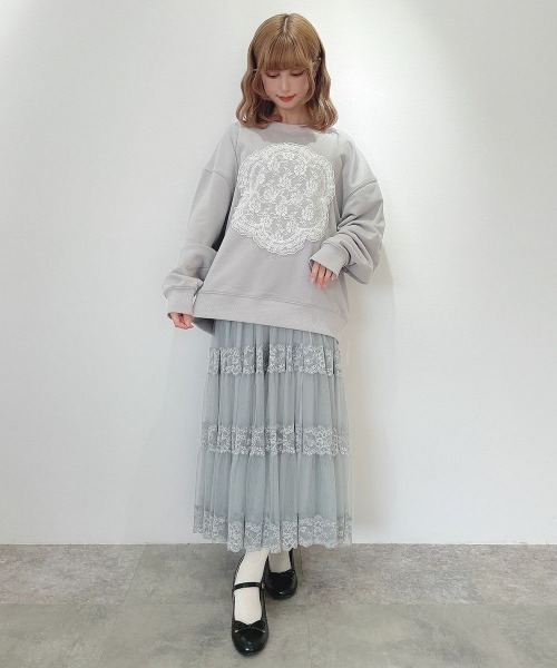 F i.n.t（フィント） トレーナー スウェット フラワーレースパッチ