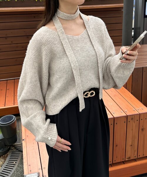 Thevon（ゼヴォン） ニット セーター チョーカー付きVネックニット