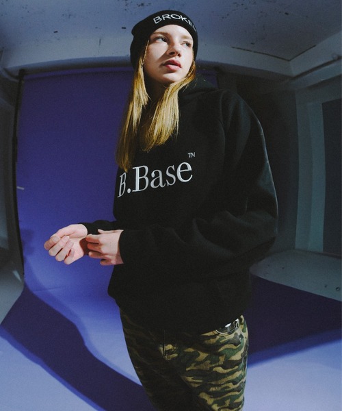 BROKEN BASE（ブロークンベース） トレーナー スウェット B.Base 3D