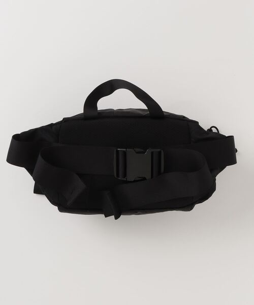 MYSTERY RANCH ブラックショルダーバッグ MYSTERY RANCH（ミステリーランチ） ショルダーバッグ - ブラック