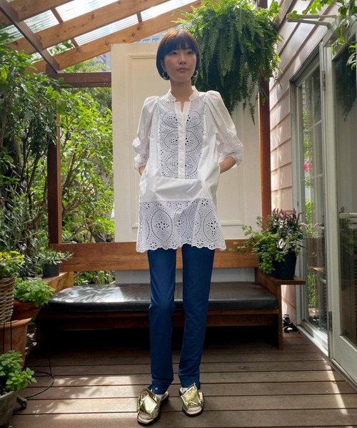 「AVIE」 デニムパンツ 38 インディゴブルー レディース_画像2