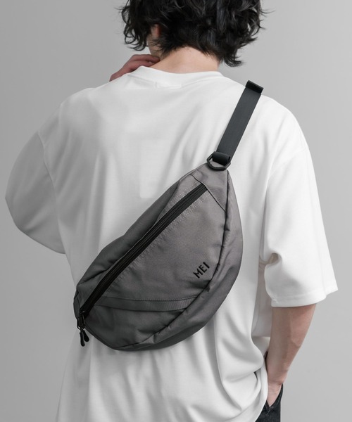 MEI（メイ） ショルダーバッグ BOTTOMLINE L ハーフムーンショルダー