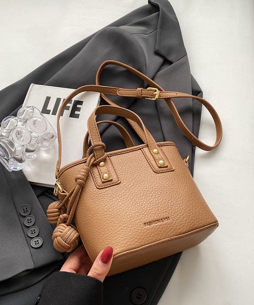 LA VORAGINE（ラ ヴォラジネ） ショルダーバッグ バッグ 2wayバケツ