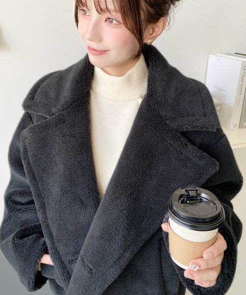 FENDI ピーコート　ボアコート　テディベア moment+ ピーコート pコート ショート丈テディベアボアPコート