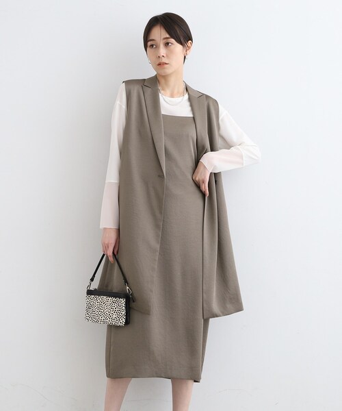 INDIVI＊ベージュ＊【マシンウォッシュ】パウダリーサテンワンピース INDIVI＊ベージュ＊【マシンウォッシュ】パウダリーサテンワンピース