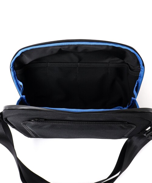 激レア beruf baggage スリングバッグ ボディバッグ 黒 beruf baggage / ベルーフバゲージ】【豊岡鞄】URBAN EXPLORER 6.0 HA