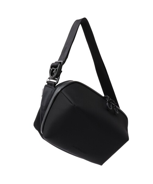 激レア beruf baggage スリングバッグ ボディバッグ 黒 beruf baggage（ベルーフバゲージ） ショルダーバッグ 「beruf baggage