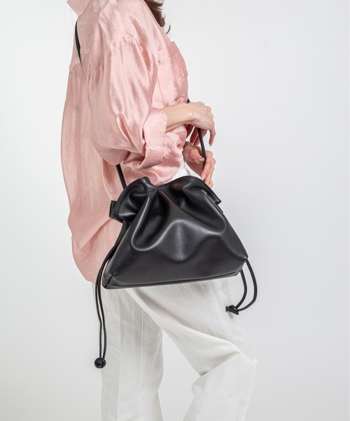 AULENTTI（オウレンティ） ショルダーバッグ バッグ 「AULENTTI