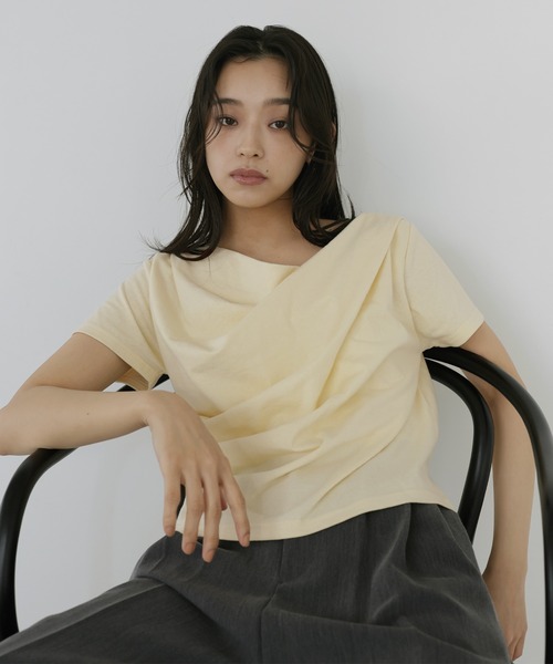 hellam（ヘラム） tシャツ 半袖 ドレープデザイン半袖Tシャツ