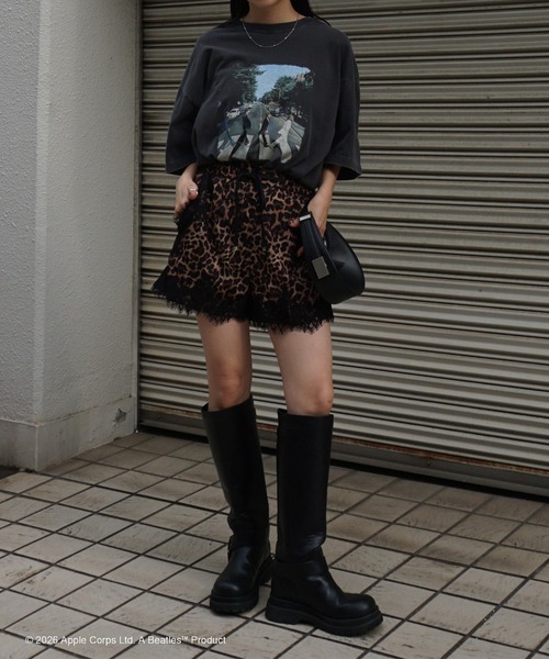 Ameri（アメリ） パンツ MEDI LACE DOCKING PATTERN SHORTS レディース