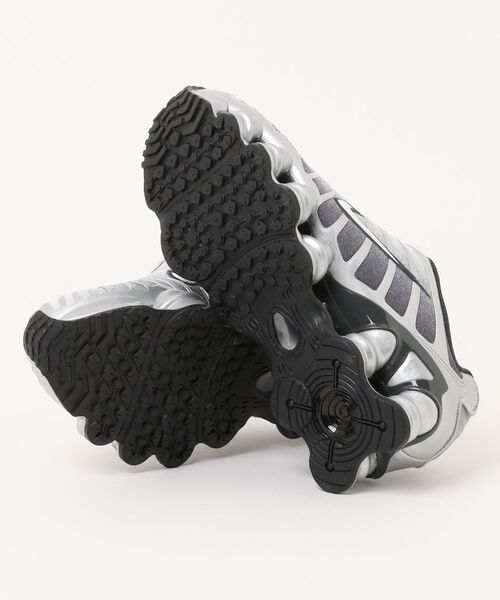 NIKE - もんたぬ NIKE スニーカー ナイキ SHOX TL PRINT ショックス プリント