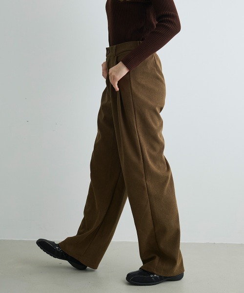 MARKAWARE ブラウン コーデュロイ ワイドパンツ Mirette ワイドパンツ パンツ タック入りコーデュロイワイドパンツ