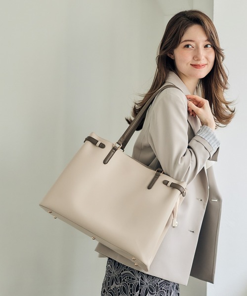 12Twelve Agenda（トゥエルブ アジェンダ） トートバッグ 大容量配色