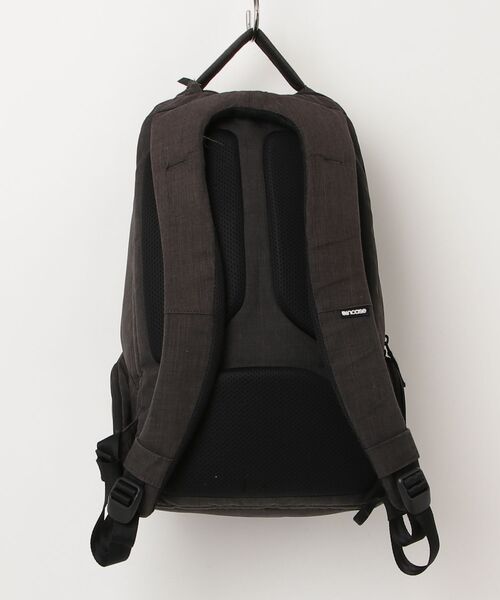 「incase」 ワンポイントリュック - グレー メンズ_画像2