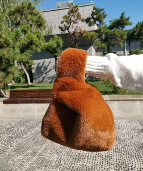 未使用品 デルコンテ 2way ファーデザインバッグ 迷彩柄 ショルダーバック 未使用品 デルコンテ 2way ファーデザインバッグ 迷彩柄
