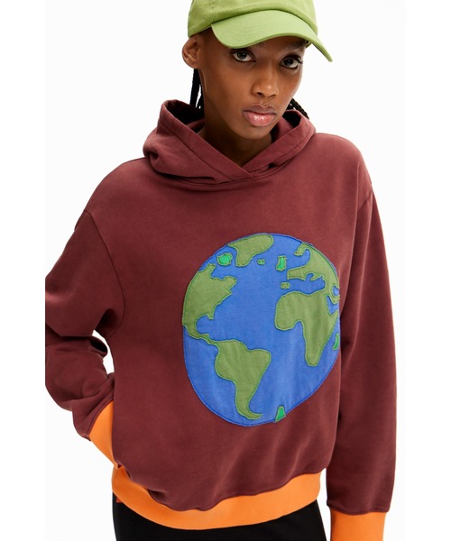 トレーナー スウェット 「Desigual x Tyler McGillivary」アースグラフィック フーディー レディース Desigual トレーナー スウェット 「Desigual x Tyler