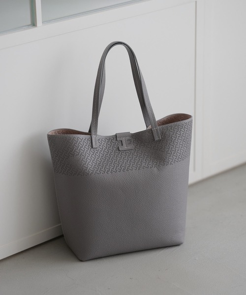 【IACUCCI】キャンバス モノグラム柄 トートバッグ IACUCCI】キャンバス モノグラム柄 トートバッグ (IACUCCI