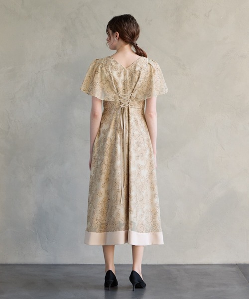 AIMER（エメ） ワンピース 花柄オパール袖付きフィット＆フレア