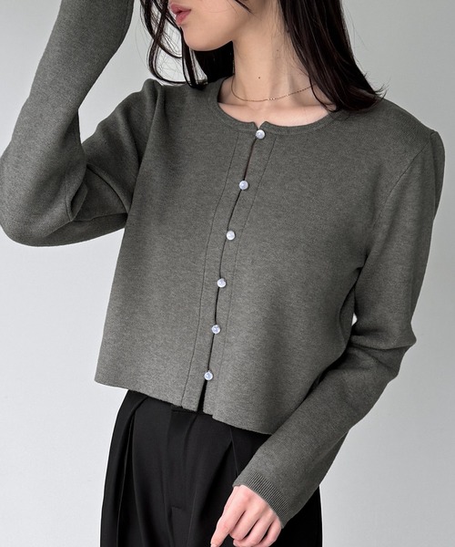 JUNOAH（ジュノア） カーディガン クリア釦ショートニットカーディガン