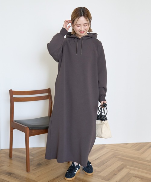 ADORE エアーダンボールフーディワンピース 新品未使用 アドーア ◇エアダンボールワンピース（5315240013） | ADORE (Women
