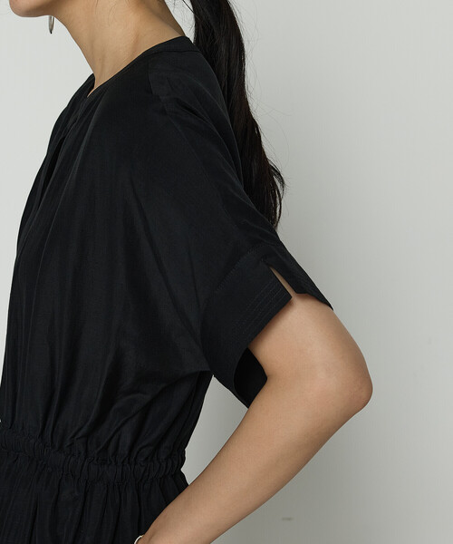 ギャバジン K．T（Gabardine K．T）/〔 +サイズ 〕 アセテートリネンタッサー ヘンリーネックワンピース Gabardine K.T（ギャバジンK.T） ワンピース アセテートリネンタッサー