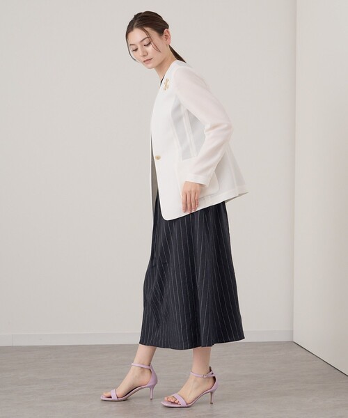 ✴︎A NAYI ✴︎春夏用ノーカラージャケット 38 ホワイト【未使用】 ANAYI（アナイ） ノーカラージャケット 38 ホワイト レディース