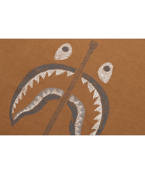 A BATHING APE（アベイシングエイプ） tシャツ GARMENT DYE SHARK