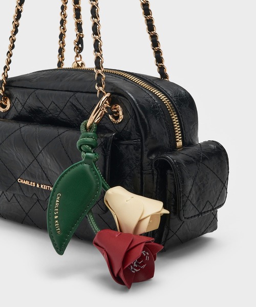 CHARLES ＆ KEITH（チャールズ&キース） キーケース チューリップ