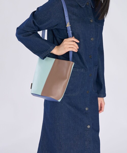 agnes b.（アニエスベー） ショルダーバッグ バッグ レザー スモール