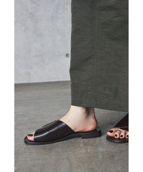 「LA PEAU DE GEM」 「CORSO ROMA,9」フラットサンダル 38 ブラック レディース_画像5