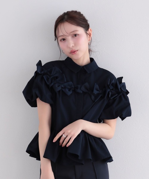 Fitmore♡タグ付未使用 リボンペプラムブラウス Fit more（フィットモア） ブラウス シャツ リボンペプラムブラウス