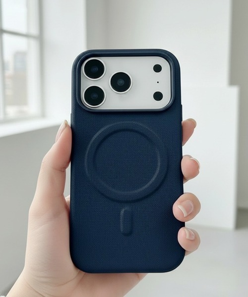 スマホケース 「Urban Sophistication」 Puffer Case：iPhoneケース 14