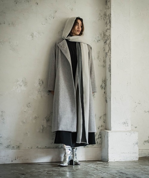 Max Mara　フーディ フォックスファー ニットストール　グレージュ Max Mara フーディ フォックスファー ニットストール グレージュ