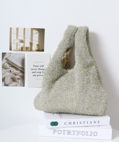 リィラ+あばおくー ラメ入り キャビアスティック アイカラー｜ローラ メルシエの口コミ - 【青ラメ