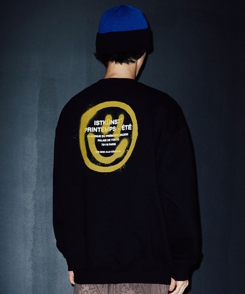 トレーナー スウェット A'GEM/9 × .kom「ISTKUNST/イストクンスト」LOGO＆SMILEY SWEATSHIRTS/ロゴスマイル ISTKUNST トレーナー スウェット A'GEM/9 × .kom「ISTKUNST