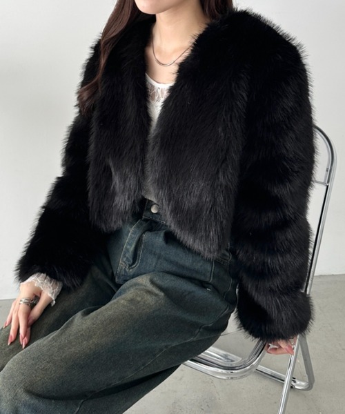 CLEA コート アウター ノーカラーショートフェイクファーコート