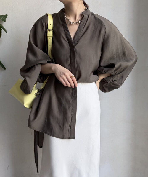 25SS❣️定価16280円 DouDou サイドドロストブラウス カーキ DouDou（ドゥドゥ） ブラウス シャツ 「WEB限定」サイドドロスト