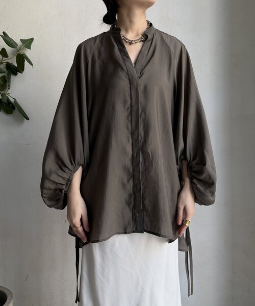 25SS❣️定価16280円 DouDou サイドドロストブラウス カーキ DouDou（ドゥドゥ） ブラウス シャツ 「WEB限定」サイドドロスト
