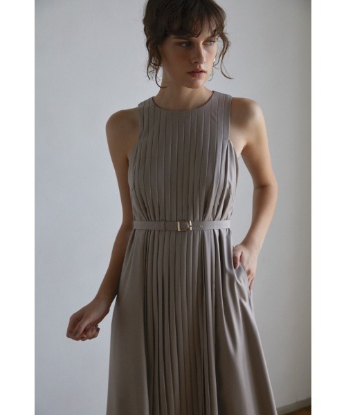 Estella.K ワンピース Emilia Pleated Dress タックプリーツ