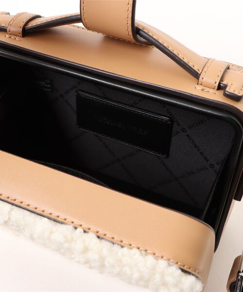 MICHAEL KORS（マイケルコース） ショルダーバッグ COOPER スエード