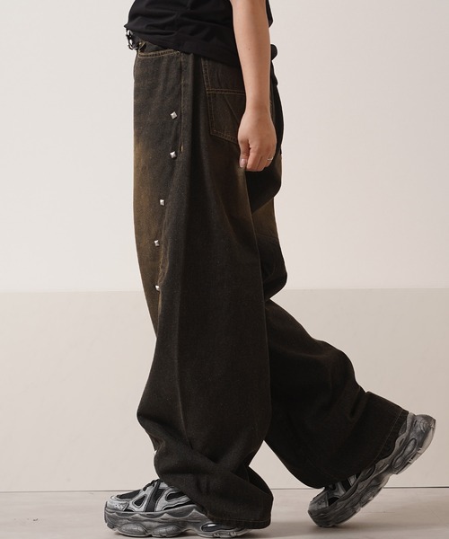 ワイドパンツ ジーンズ スタッズ使い ワイドカーブ デニム パンツ